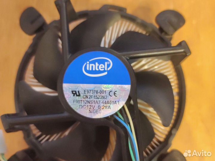Кулер процеccорный intel