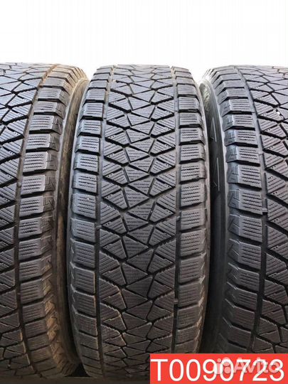 Bridgestone Blizzak DM-V2 225/65 R17 102Q