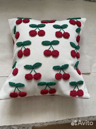 Подушка декоративная ручная работа