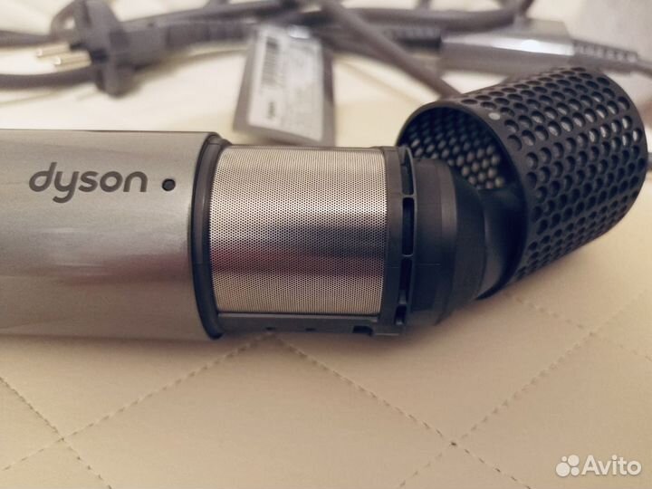 Стайлер dyson