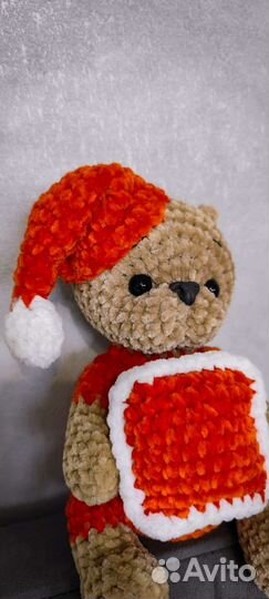 Мишка плюшевый вязаный