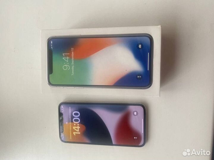 iPhone X, 64 ГБ