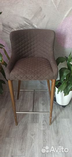 Барный стул. Дизайнерская мебель