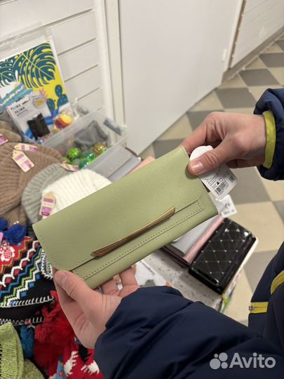 Женские кошельки