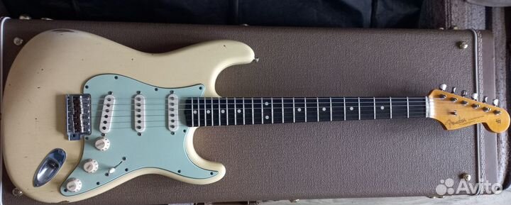 Fender Custom Shop Relic Stratocaster 61