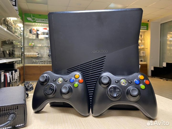 Игровая приставка Xbox 360 S 250Gb Прошита
