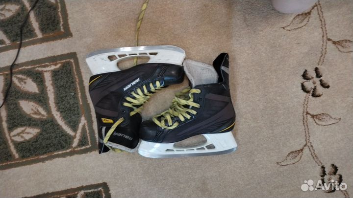 Коньки bauer supreme s140