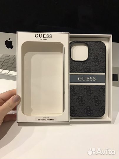 Чехол Guess на iPhone 13 pro max