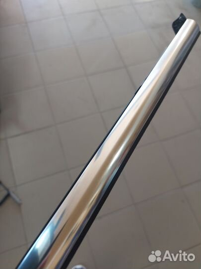 Молдинг заднего левого стекла VW Passat B8