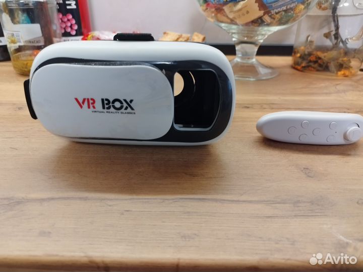 Очки виртуальной реальности VR BOX новые с пультом