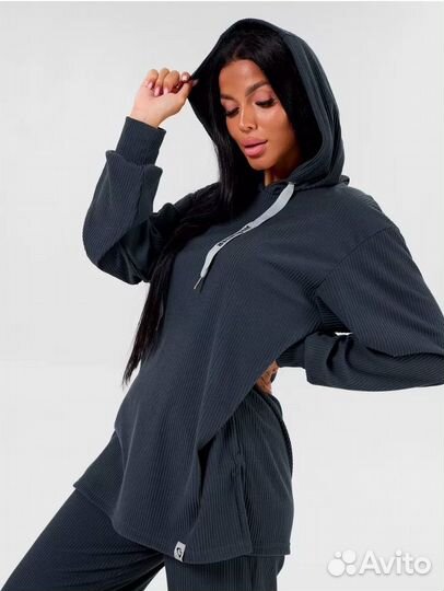 Спортивный костюм женский