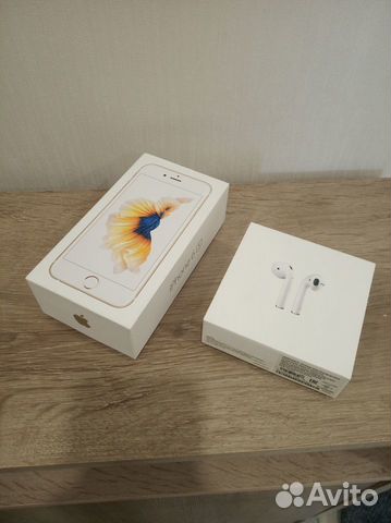 Коробки для iPhone 6S и Earpods