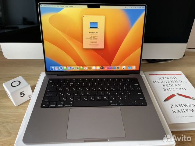 MacBook Pro 14 M2 Pro 16/512 Gb Новый, 3 цикла купить в Красноярске ...