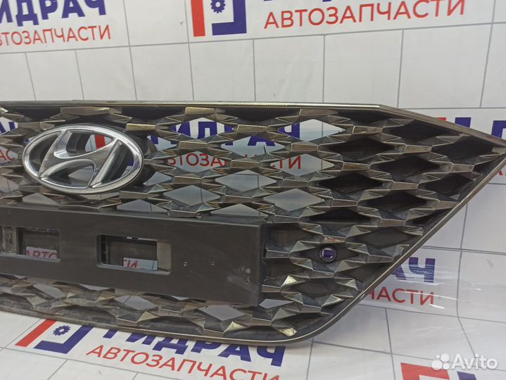 Решетка радиатора Hyundai Solaris 86350-H5500