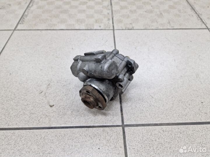 Насос гидроусилителя руля (Гур) Vag 06A145157