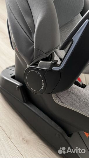 Автолюлька Peg Perego с базой Primo Viaggio SL