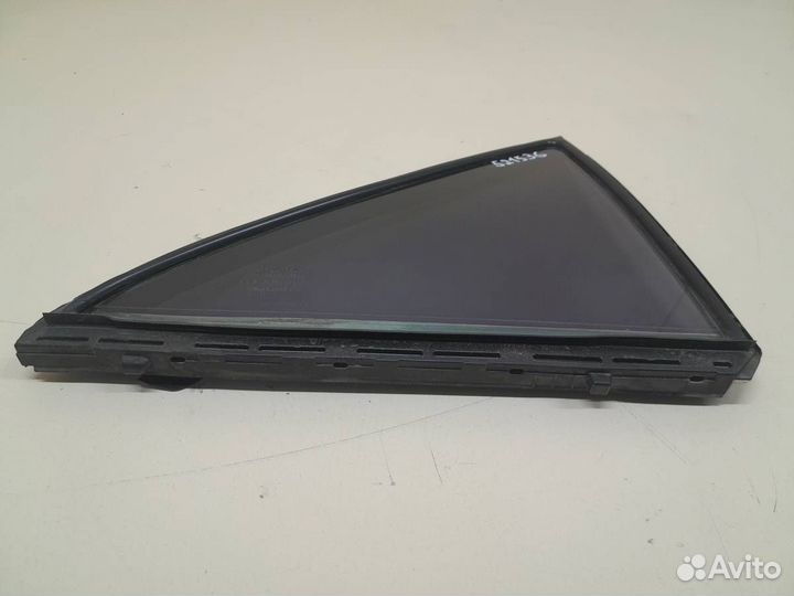 Стекло двери задней правой форточка Toyota Camry V