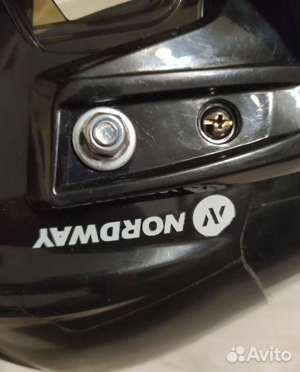 Хоккейный шлем и коньки (37) Nordway