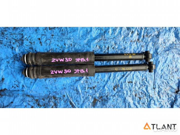 Амортизатор задний toyota prius