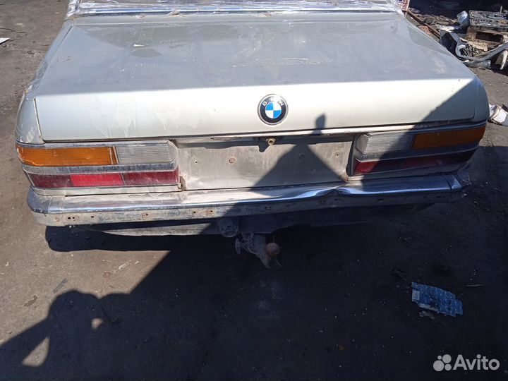 Запчасти на bmw е28