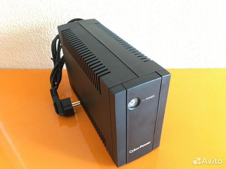 CyberPower UTI675EI