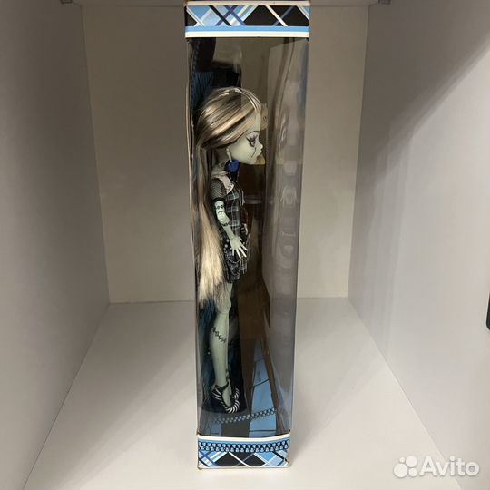 Кукла Monster high базовая Френки Штейн 1-й волны