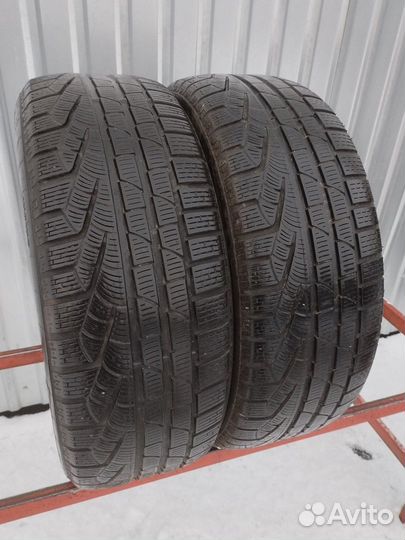 Pirelli Winter Sottozero II 225/60 R16