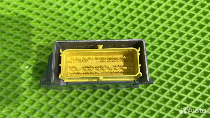 Блок управления airbag Audi A6 C6 (2006)