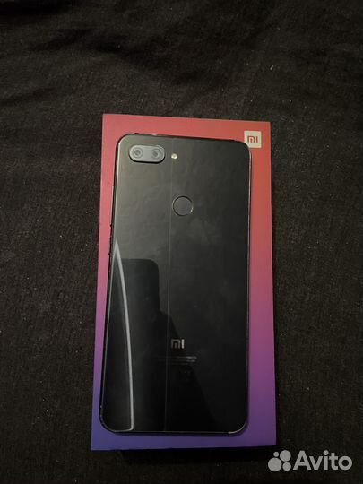 Xiaomi Mi 8 Lite, 4/64 ГБ