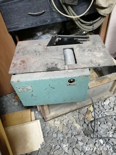 Деревообрабатывающий станок
