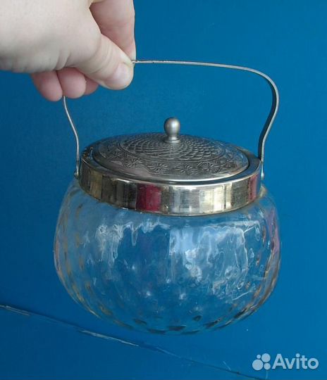 Старинная стекляннаясахарница мельхиор и другие
