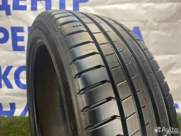 Michelin Pilot Sport 5 255/35 R21 98Y