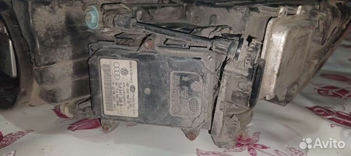 Фара правая touareg