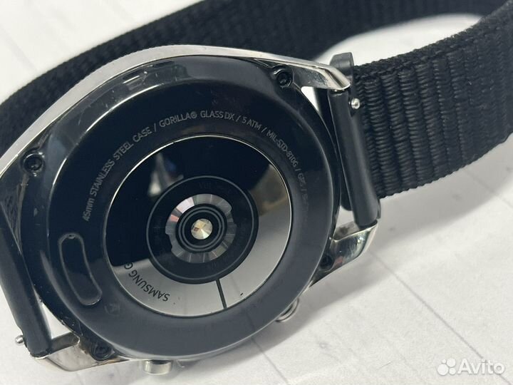 Смарт-часы Samsung Galaxy Watch 3