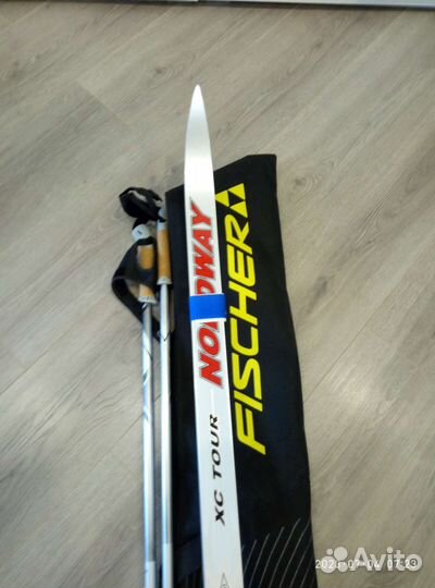 Беговые лыжи