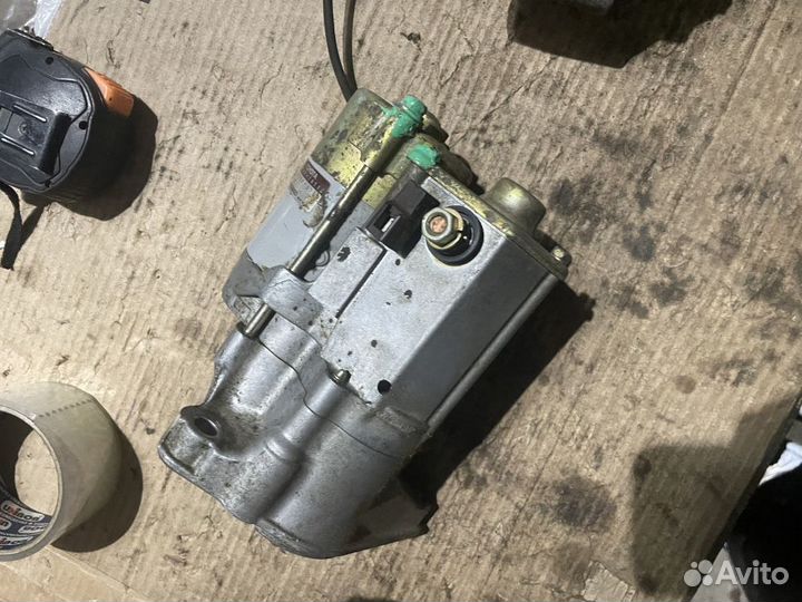 Стартер Toyota Carina 2 1.6 л Toyota Avensis 1