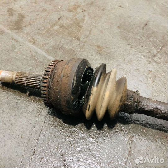 Привод правый Nissan Sunny FB15