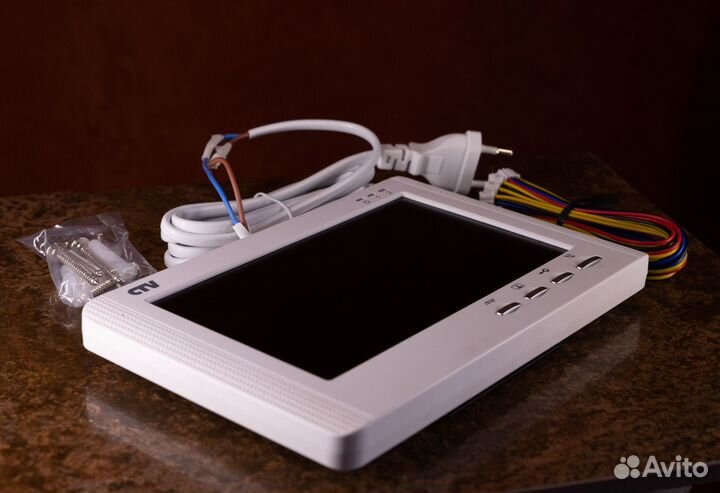 Отличный монитор для видеодомофона