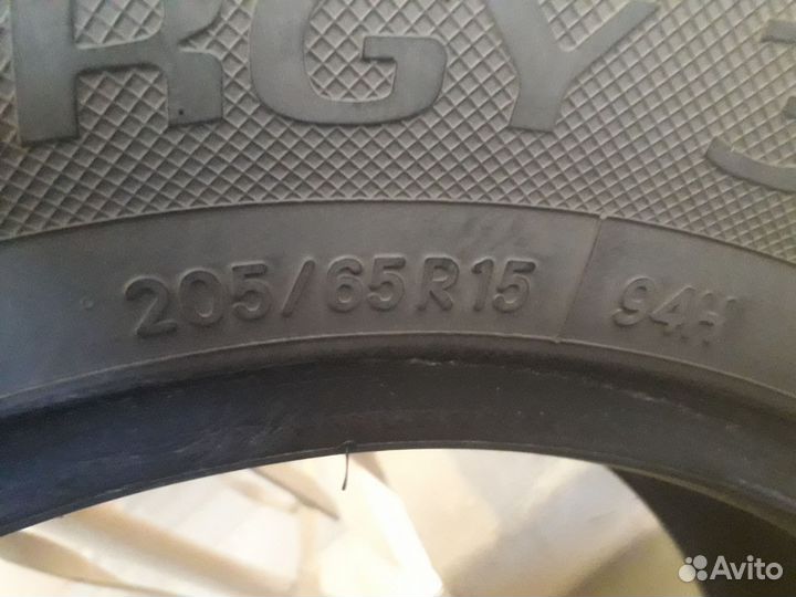 Toyo NanoEnergy 3 205/65 R15 94H