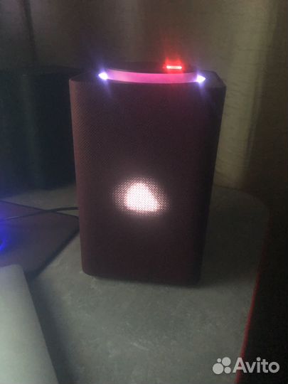 Красная Яндекс станция Макс