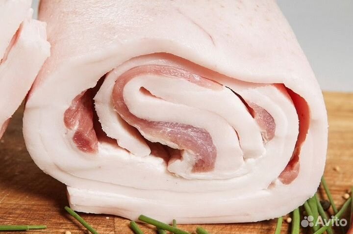 Сало только фермерское шкуреное, на шкуре, соленое