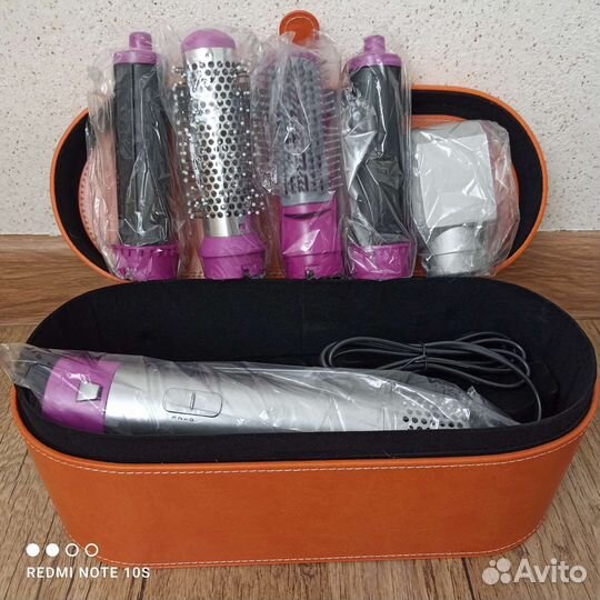 Стайлер dyson