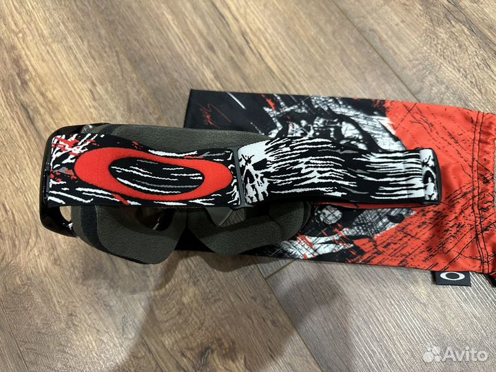 Горнолыжные очки Oakley Crowbar Seth Morrison