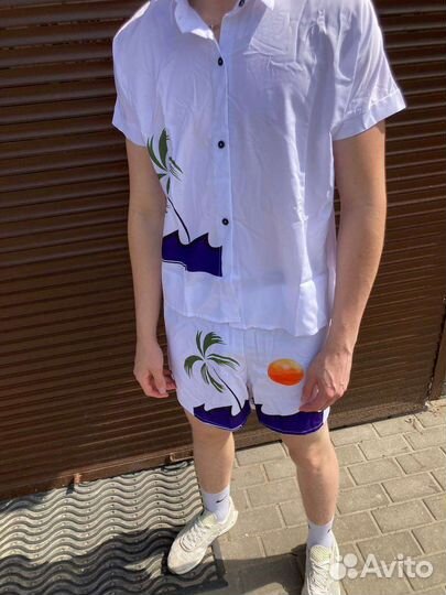 Пляжный костюм мужской