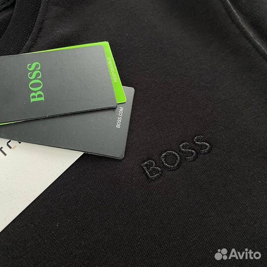 Свитшот мужсуой hugo boss черный