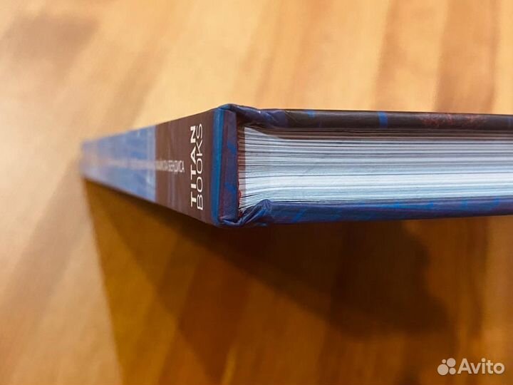 Артбук Человек-паук: Через вселенные