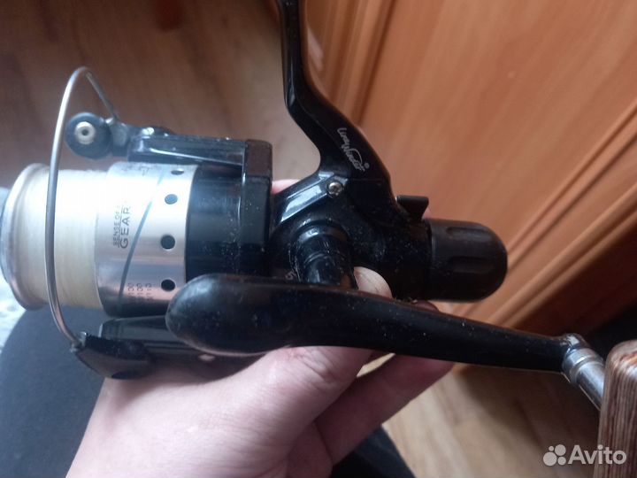 Спиннинг с катушкой