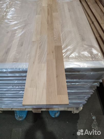 Подступенок из бука сращенный 20х170х820