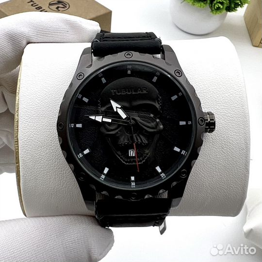 Tubular часы мужские новые