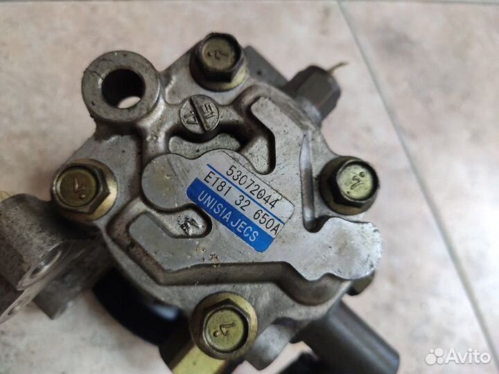 Насос гидроусилителя руля Mazda Tribute EP3W L3